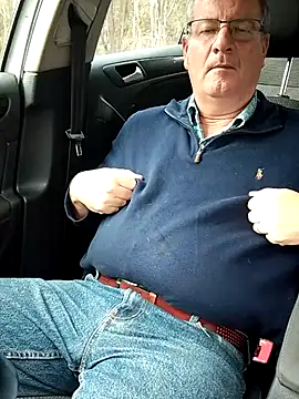 stiffandlubedxh online show from October 2, 2025, 10:06 pm