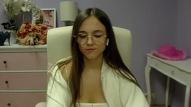 dirtyxEmily online show from February 19, 2025, 10:45 am