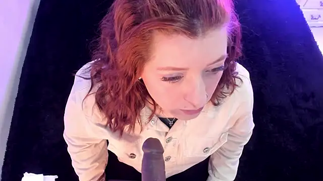 JulietaAlves online show from November 6, 2025, 11:00 am