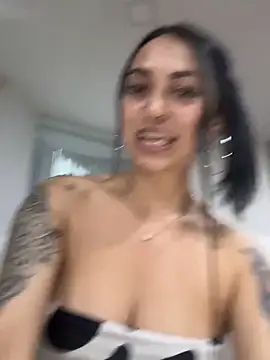 Valery soto  online show from March 11, 2026, 3:45 am