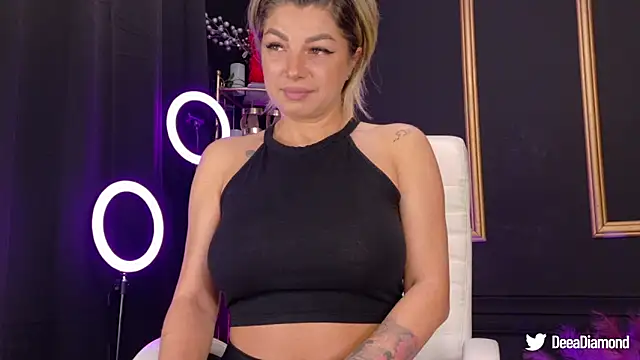 DeeaDiamondd online show from March 22, 2025, 7:42 pm