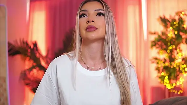 ArtTeasee online show from February 12, 2025, 10:24 am