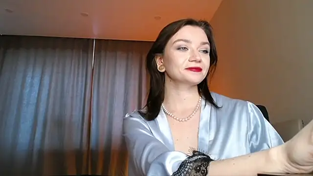 Snapshot of Shadow_Passion chatting on February 23, 2025, 10:39 am Shadow Passion online show from February 23, 2025, 10:39 am