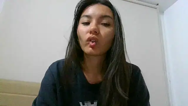  andygirl online show from March 22, 2026, 12:58 am