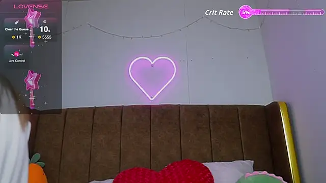 laybunny1 online show from September 17, 2025, 10:33 pm