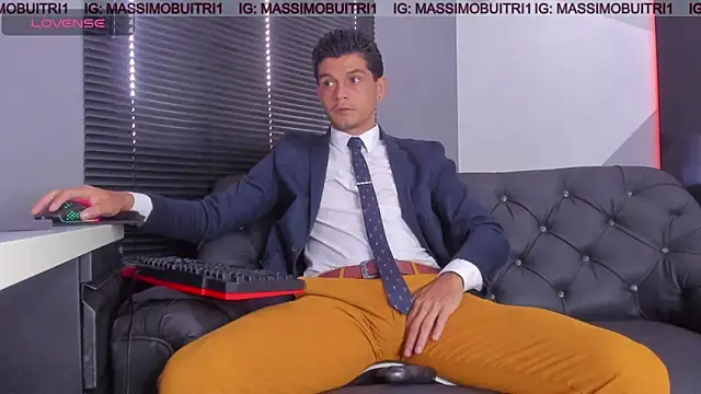 massimo g online show from May 14, 2026, 1:51 pm