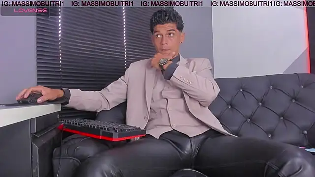 massimo g online show from June 19, 2026, 2:21 pm