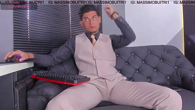massimo g online show from July 12, 2026, 1:46 pm