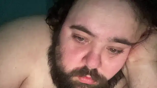 Snapshot of Cruella8181 chatting on January 12, 2025, 4:21 am Cruella8181 online show from January 12, 2025, 4:21 am