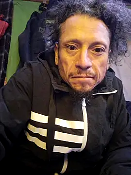 pauloandres online show from October 22, 2025, 8:47 am