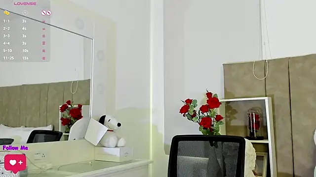 Snapshot of Isabellacharm chatting on February 12, 2025, 7:24 pm Isabellacharm online show from February 12, 2025, 7:24 pm