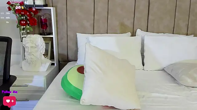 Snapshot of Isabellacharm chatting on February 21, 2025, 4:48 pm Isabellacharm online show from February 21, 2025, 4:48 pm