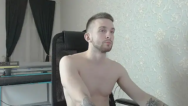 Snapshot of Marselle_Laker chatting on November 16, 2025, 5:29 pm Marselle Laker online show from November 16, 2025, 5:29 pm