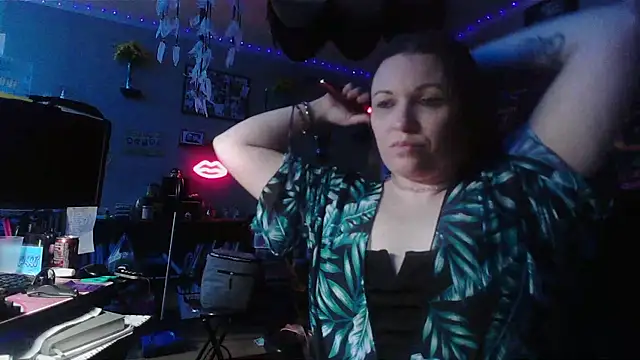 spunlikecottoncandy online show from March 15, 2025, 6:43 pm