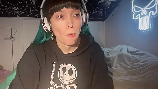 FRRANNKIE online show from January 5, 2025, 8:43 am