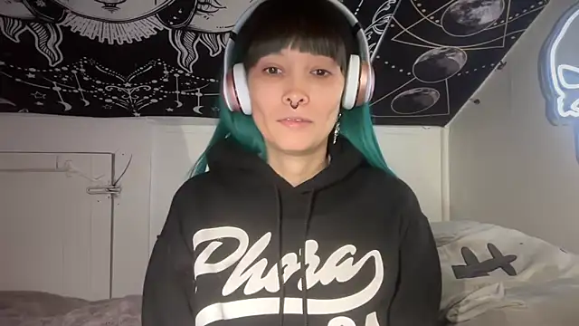 FRRANNKIE online show from January 18, 2025, 7:48 pm