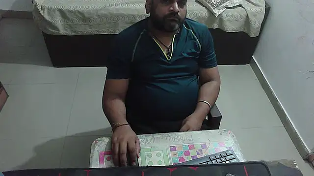 rentarob online show from April 25, 2026, 6:38 pm