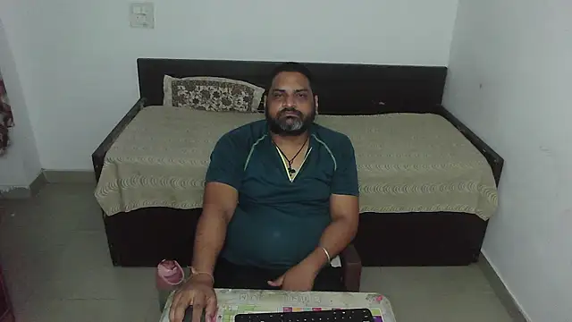 rentarob online show from April 28, 2026, 5:40 pm