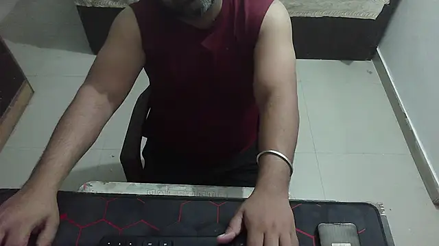 rentarob online show from May 13, 2026, 2:58 pm