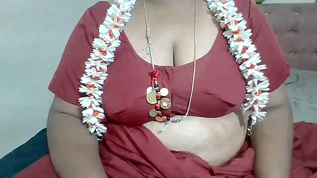 Snapshot of archanatelugu9 chatting on March 20, 2026, 3:17 pm archanatelugu9 online show from March 20, 2026, 3:17 pm