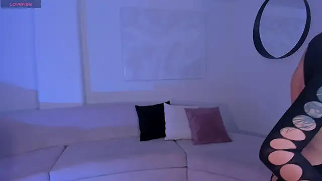 Snapshot of DannaCruz chatting on September 13, 2025, 7:24 pm DannaCruz online show from September 13, 2025, 7:24 pm