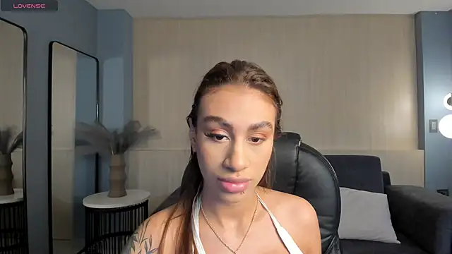 Snapshot of DannaCruz chatting on September 28, 2025, 10:53 am DannaCruz online show from September 28, 2025, 10:53 am