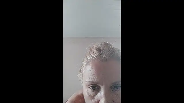 Alicia Sage online show from October 17, 2025, 6:49 am