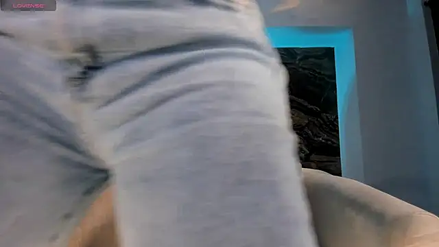 SophiePalmer online show from September 27, 2025, 11:26 am