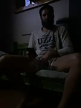 Snapshot of Dieselxxx09 chatting on February 8, 2025, 2:26 am Dieselxxx09 online show from February 8, 2025, 2:26 am