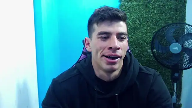 DEIBY BABY online show from January 3, 2025, 2:10 am