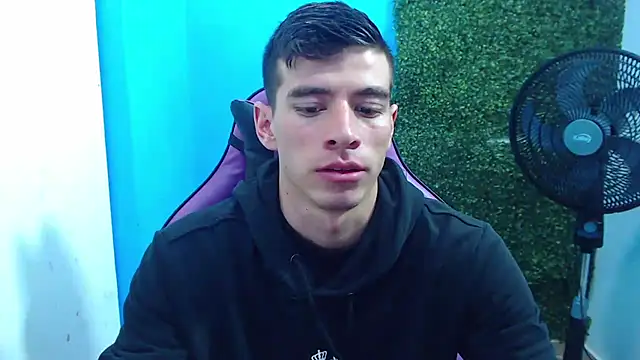 DEIBY BABY online show from January 7, 2025, 11:45 pm