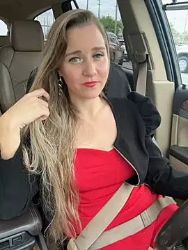 SkyelarSommer online show from February 14, 2025, 5:25 pm