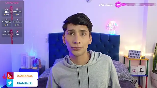 Snapshot of by_pandora chatting on October 22, 2025, 8:08 pm by pandora online show from October 22, 2025, 8:08 pm