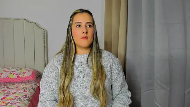 Hanna86 online show from April 15, 2026, 1:23 am