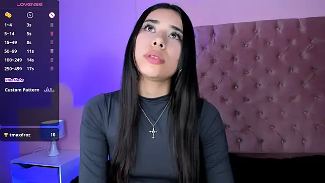 AmyOlimpo online show from March 1, 2025, 1:07 pm