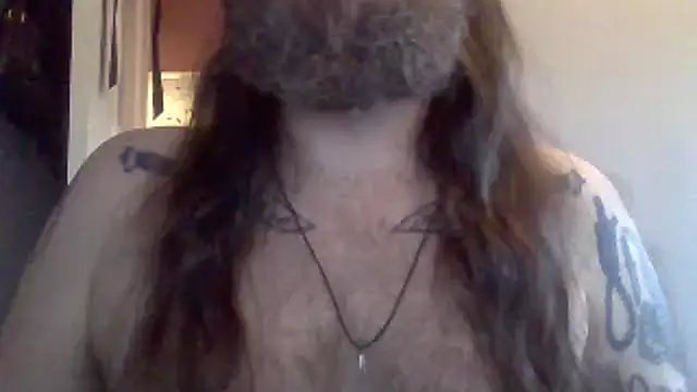 Snapshot of Thrillhouse chatting on January 2, 2025, 8:49 am Thrillhouse online show from January 2, 2025, 8:49 am