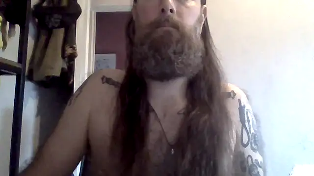 Snapshot of Thrillhouse chatting on September 17, 2025, 7:43 am Thrillhouse online show from September 17, 2025, 7:43 am