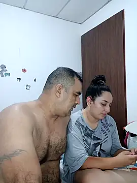 Snapshot of Angeelus2 chatting on April 14, 2026, 8:59 pm Angeelus2 online show from April 14, 2026, 8:59 pm