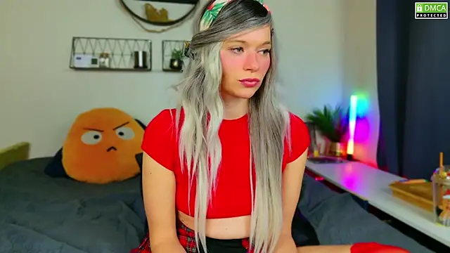 Snapshot of Kittychatte chatting on December 11, 2024, 11:32 pm Kittychatte online show from December 11, 2024, 11:32 pm