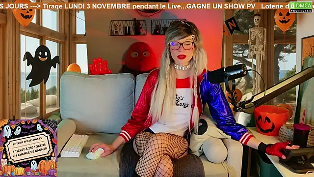 Snapshot of Kittychatte chatting on November 1, 2025, 2:19 pm Kittychatte online show from November 1, 2025, 2:19 pm