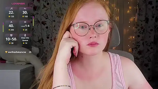 Snapshot of Olivia_Date chatting on July 14, 2026, 5:29 pm Olivia Date online show from July 14, 2026, 5:29 pm