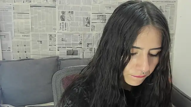 Mhelanny2 online show from January 15, 2025, 11:43 am