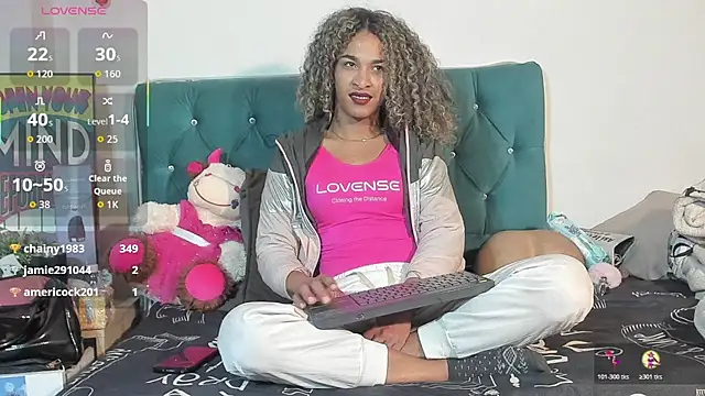StefanyMiler online show from June 16, 2026, 8:39 am