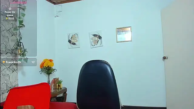 yasmin goldenst online show from February 28, 2025, 7:56 pm