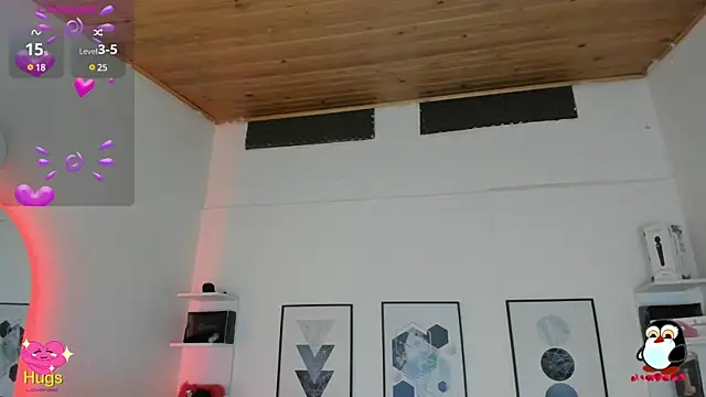 cristal  hot 1 online show from February 28, 2025, 10:20 am