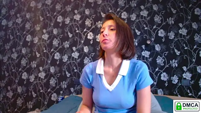 Sophi Cute online show from June 23, 2026, 6:00 am