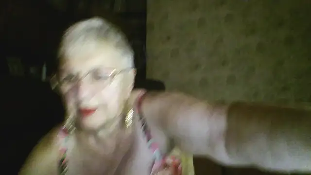 SweetCherry27 online show from July 28, 2026, 1:56 am