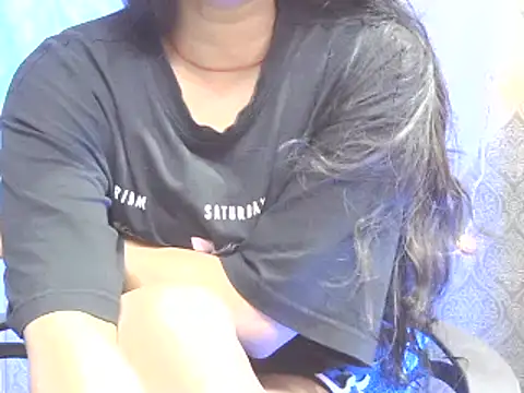 Supriya201 online show from March 10, 2025, 3:20 pm