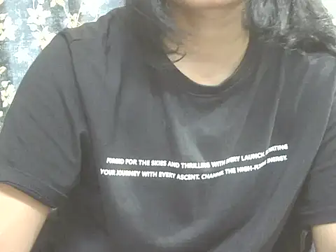 Snapshot of Supriya201 chatting on July 13, 2026, 3:26 pm Supriya201 online show from July 13, 2026, 3:26 pm
