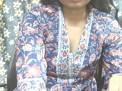 Snapshot of Supriya201 chatting on July 14, 2026, 3:18 pm Supriya201 online show from July 14, 2026, 3:18 pm